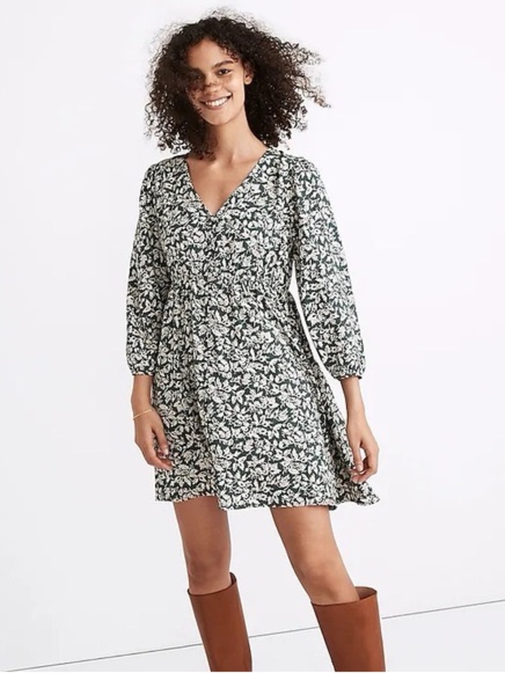 Madewell V-Neck Button-Front Mini Dress in Vert Romantic Floral Forest size XS